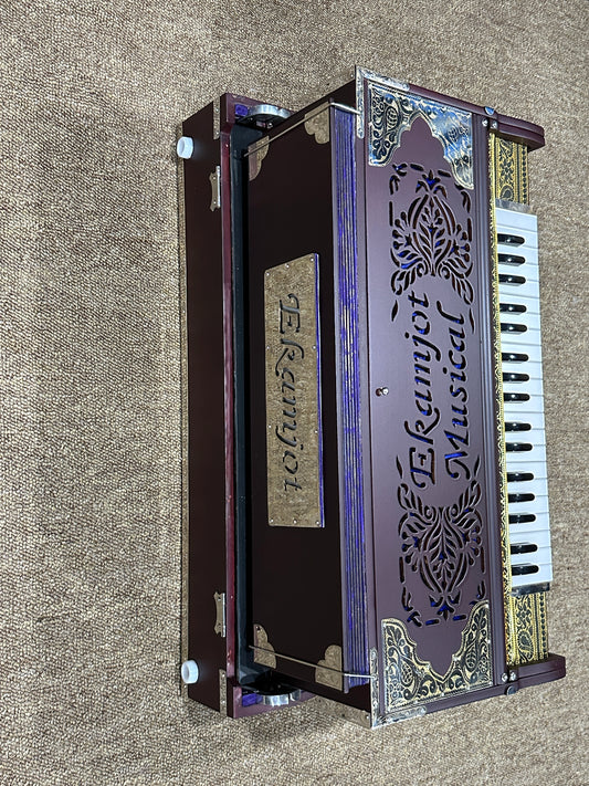13 Scale Harmonium