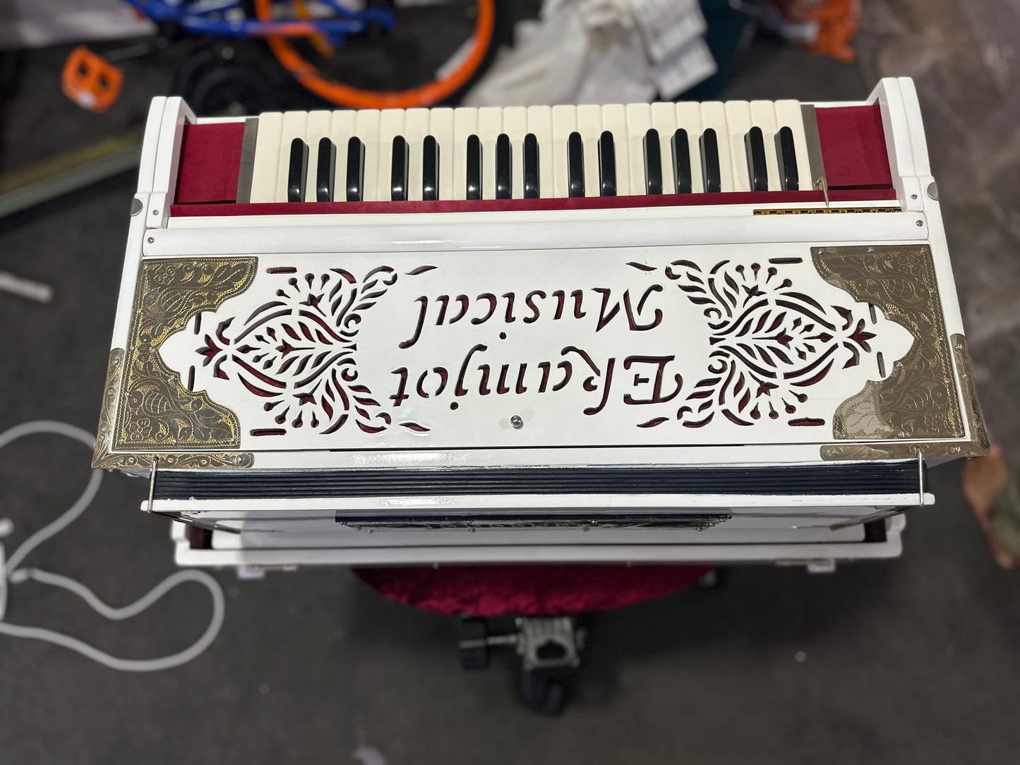 9 scale changer Harmonium Premium Quality