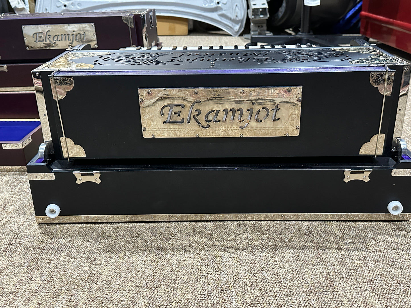 13 Scale Harmonium